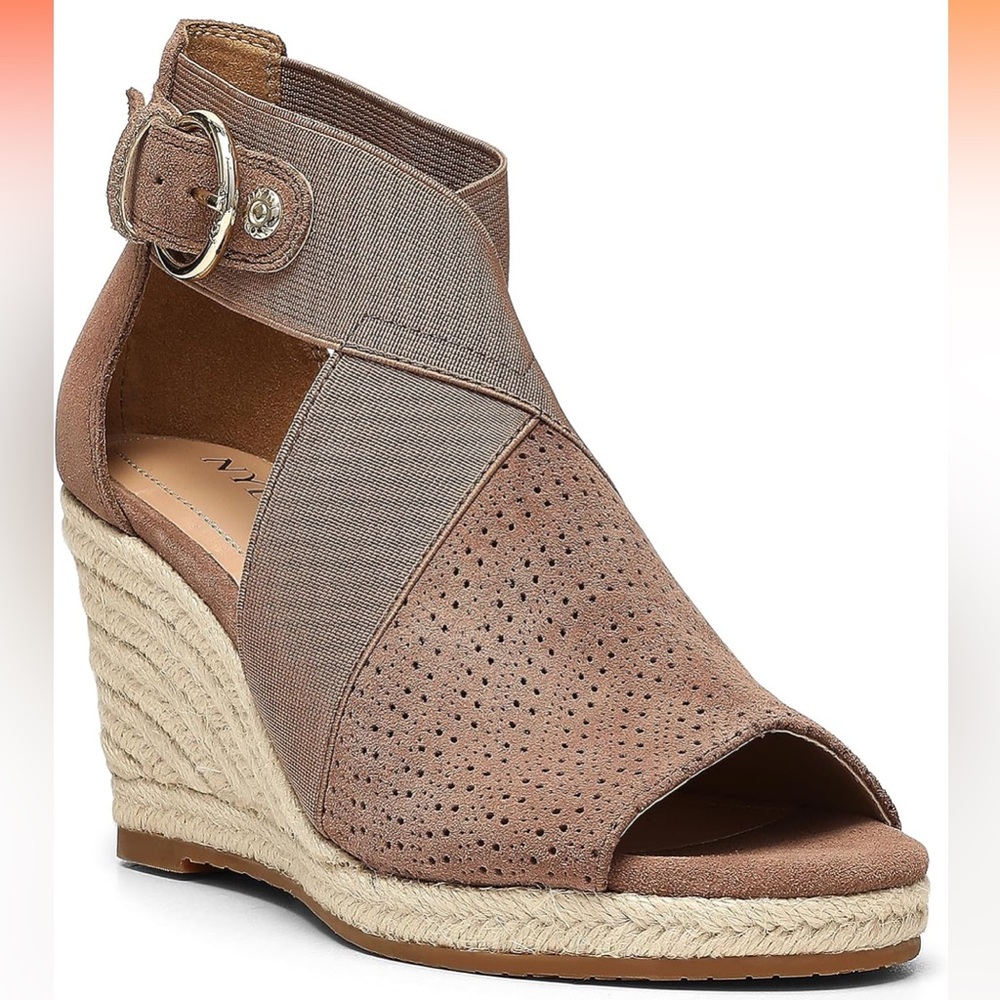 NWT NYDJ Charisma Espadrille Wedge Sandal
